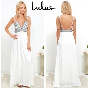 NWT Lulus Days of Sunlight Ivory Embroidered Maxi Dress. Size M